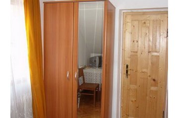 Romunija Privát Arad, Eksterier